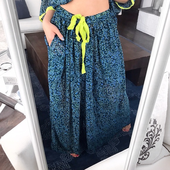 🦋 FREE PEOPLE NAVY NEON GREEN PANTS! - Picture 1 of 11